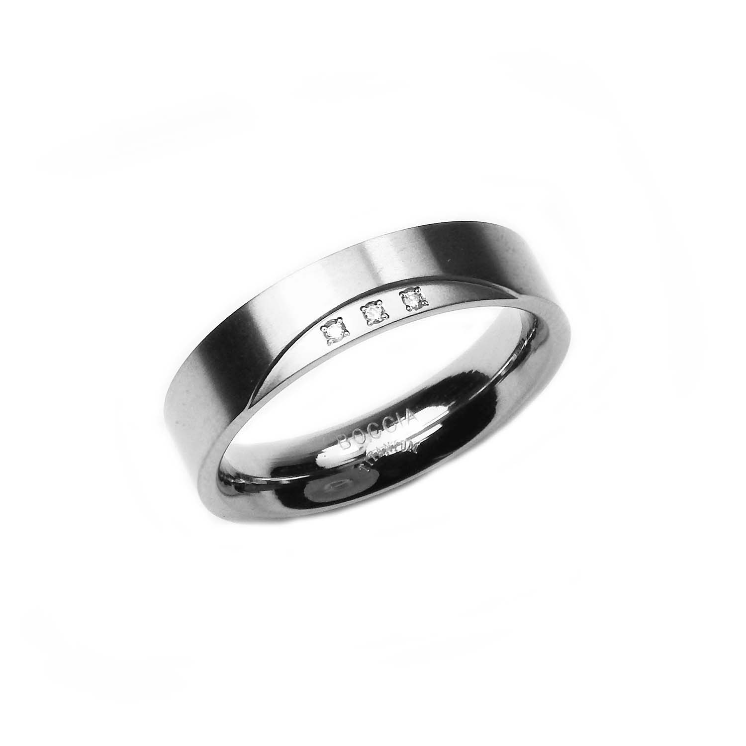 0138-02 Boccia nickelfreier Diamantring aus Titan