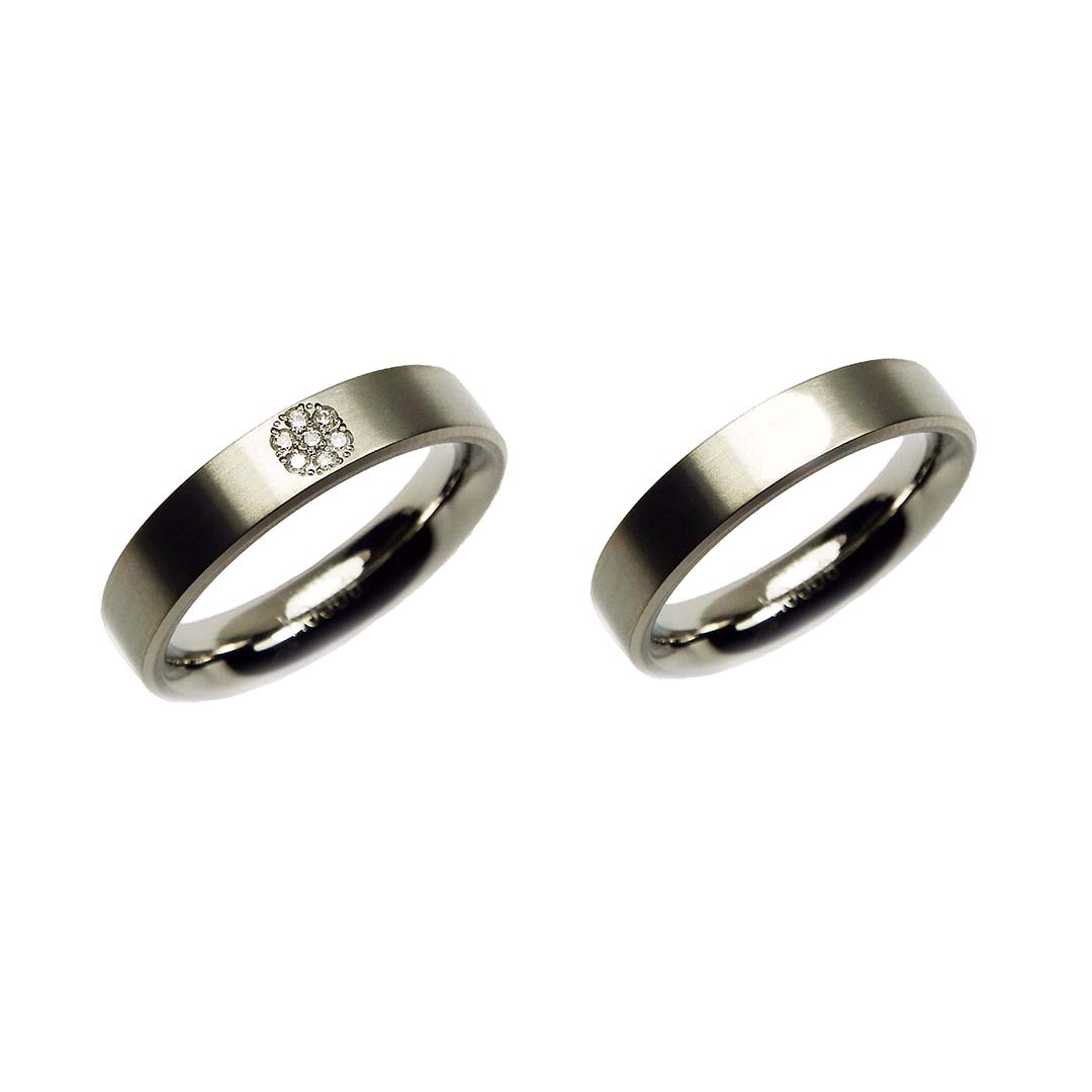 0121-05-0121-03 Boccia nickelfreie Trauringe Titan mit Diamanten Eheringe